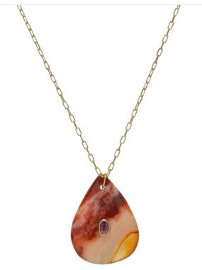 New in box Mayamar Gold Chain Teardrop Agate Pendant Necklace. Retails $148